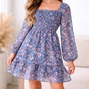 Girls Franki by Francesca’s Blue Paisley Smocked Boho Dress Size M Long Sleeve